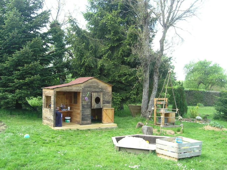 Les Jardins Des 3 Provinces- Gite Montcharvot Luaran gambar