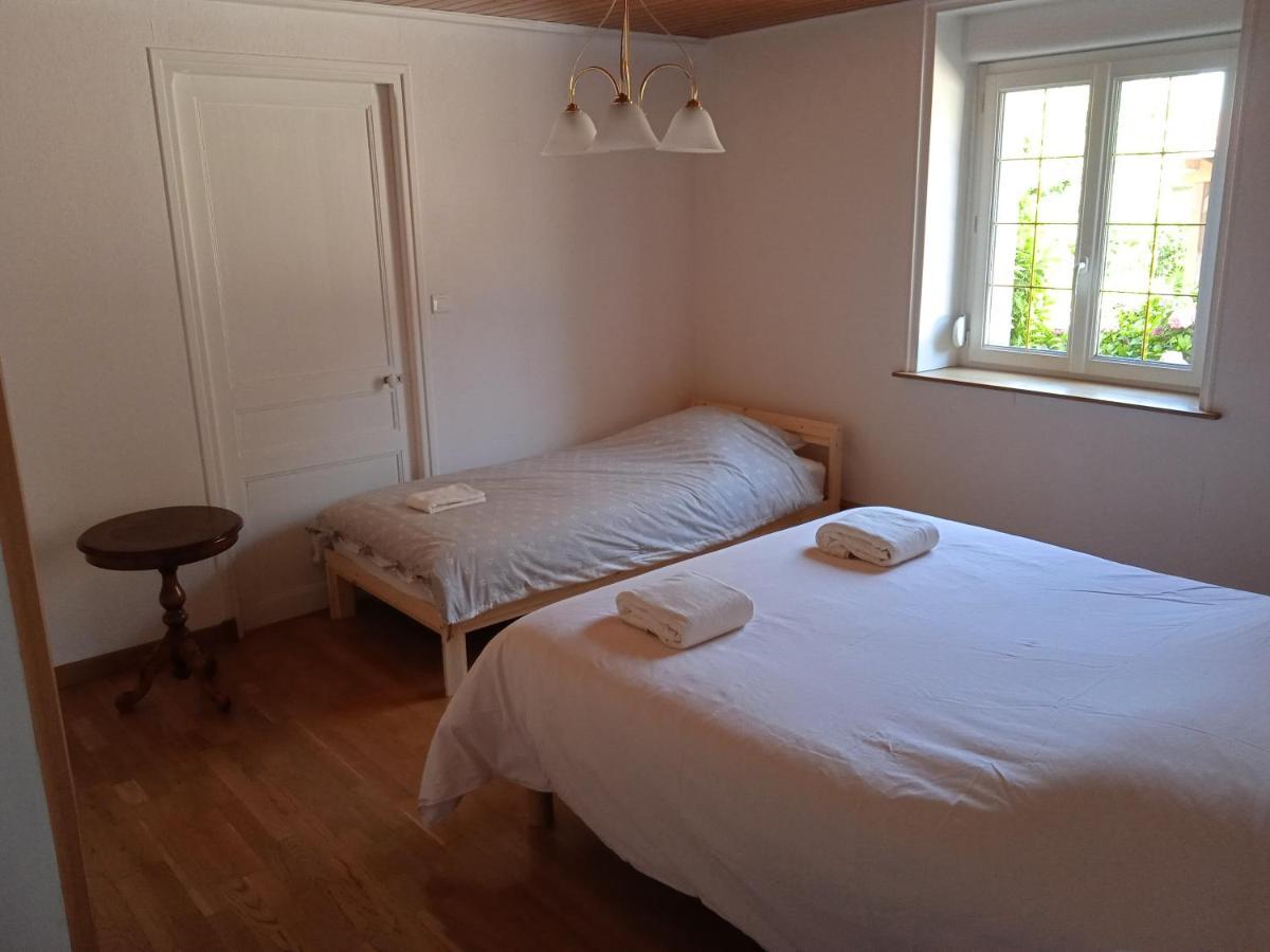 Les Jardins Des 3 Provinces- Gite Montcharvot Luaran gambar